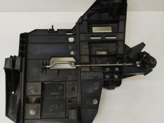 крепление фары левой Porsche 2008, 4.8 л., M 48.01, бензин, АКПП, внедорожник 5 дв., 7L5941045