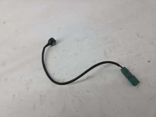 датчик детонации Volkswagen Passat B7 2013, 1.8 л., TFSI, CDAA, бензин, серебро, передний привод, правый руль, 06E905377A