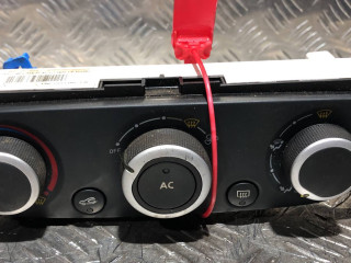 блок управления печки / климат-контроля Renault Megane 3 поколение 2010, 1.6 л., бензин, хетчбэк 5 дв., T1001786G