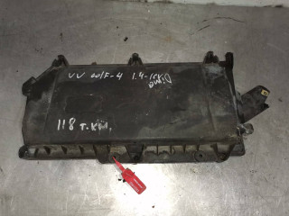 корпус воздушного фильтра Volkswagen Golf 4 поколение 1998, 1.4 л., бензин, 5МКПП, хетчбэк 5 дв.