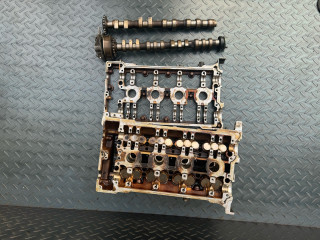 головка блока цилиндров Audi A4 B7 (2004 - 2009), 2.0 л., i, ALT, бензин, 06B103373AA, 06B103373AB