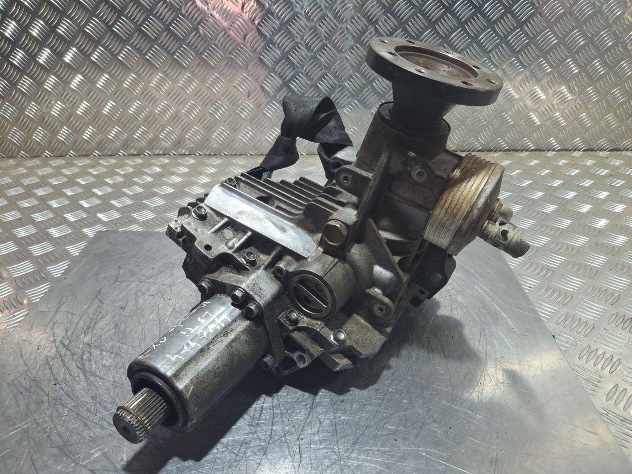 раздаточная коробка Mazda CX-7 1 поколение (2006 - 2009), 2.3 л., Ti, L3-VDT, бензин, АКПП, LN0327500G - фото №1