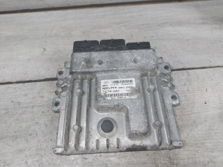 блок управления двигателем Ford Kuga 2 поколение (2013 - 2025), 2.0 л., дизель, DV4112A650CG, 28393846, 1802711, 97RI010012, DV4112A650CK, DV4112A650CF