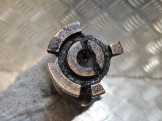 распредвал Chevrolet Cruze 1 поколение (2009 - 2012), 1.8 л., F18D4, бензин, 55561748