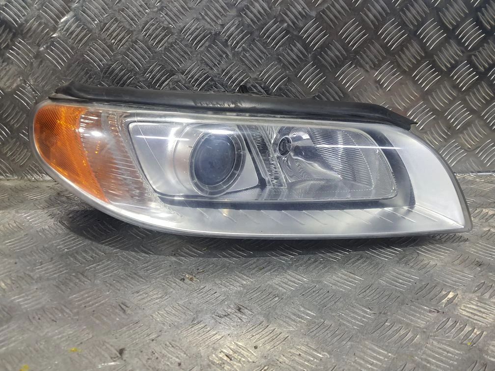 фара правая Volvo S80 2 поколение (2006 - 2010), правый руль - фото №1