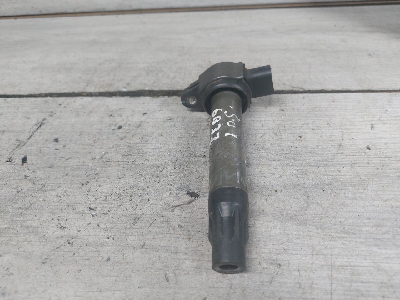 катушка зажигания Mitsubishi Outlander 2 поколение (2005 - 2010), 2.4 л., 4B12, бензин, 1832A016, FK0320 - фото №1