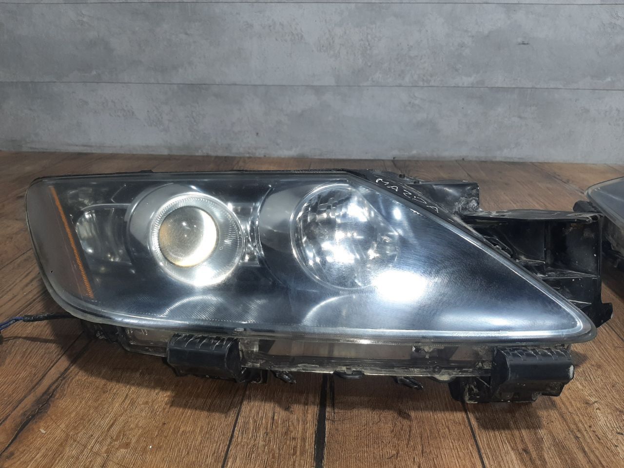 фара правая Mazda CX-7 1 поколение (2006 - 2009), EG21510K0E - фото №1