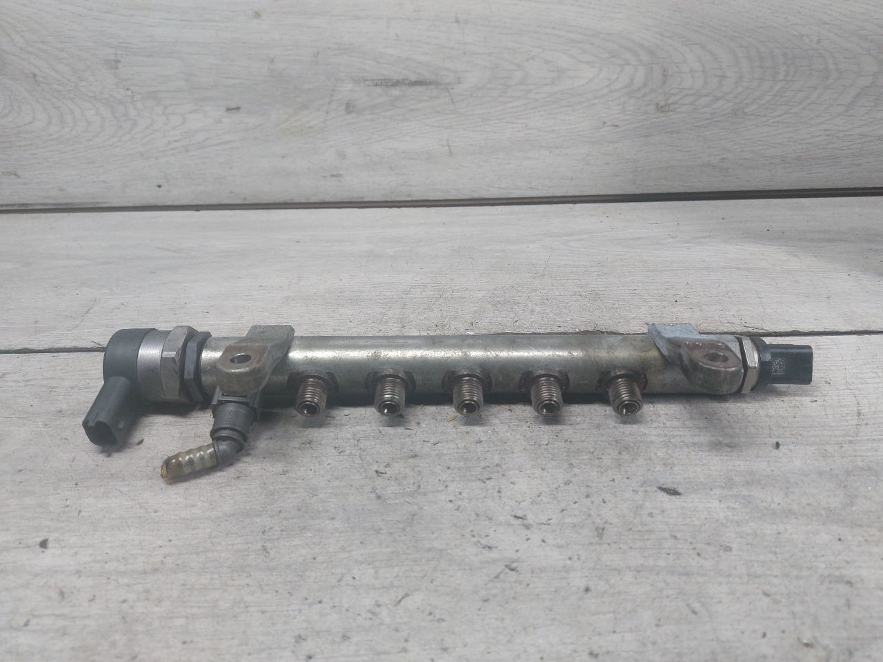 топливная рампа Land Rover Freelander 2 поколение (2006 - 2010), 2.2 л., TDCi, 224DT, дизель, 0281002803, LR001321, 1570L3, 9656917280 - фото №1