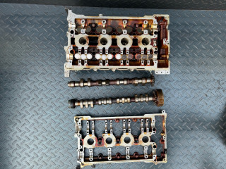 головка блока цилиндров Audi A4 B6 (2000 - 2006), 2.0 л., i, ALT, бензин, 06B103373AA