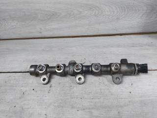 топливная рампа Renault Trafic 2 поколение [рестайлинг] (2006 - 2015), 2.0 л., M9R 786, дизель, 8200954113, 8200839258