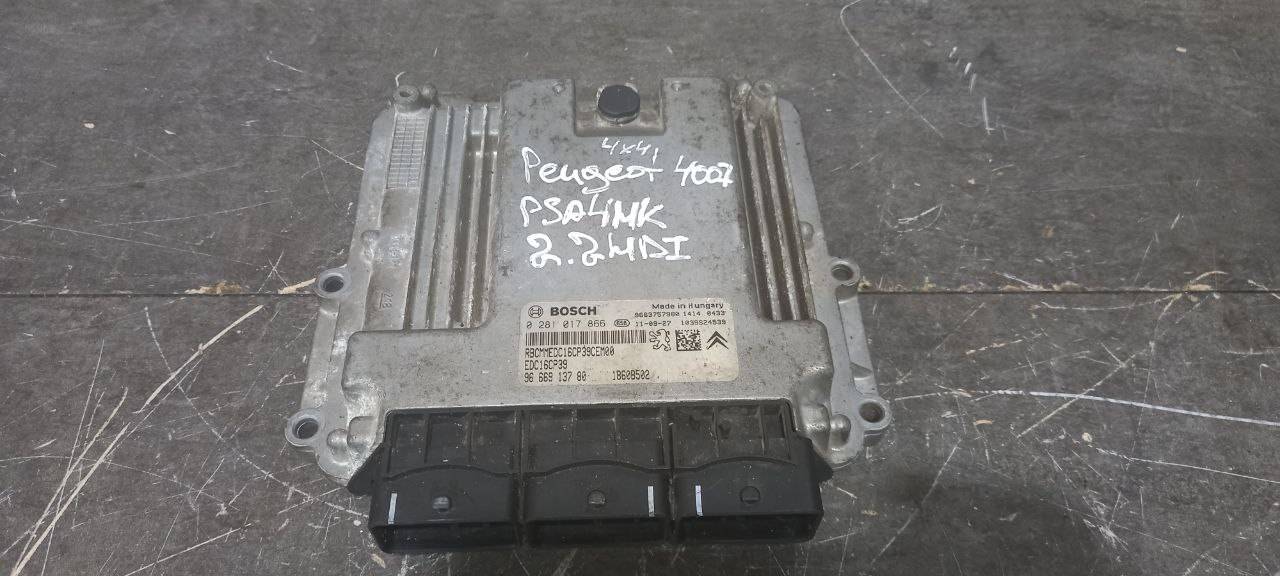 блок управления двигателем Peugeot 4007 1 поколение (2007 - 2012), 2.2 л., 4HN (DW12MTED4), дизель, 9663757980, 9666913780, 1943F2, 1860B502, 0281017866 - фото №1