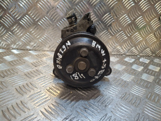 насос гидроусилителя руля BMW X5 E70 (2006 - 2010), 4.8 л., N62 B48 B, бензин, 32416781018, 677212302, 32416772125