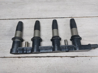 катушка зажигания Opel Astra H/Family [рестайлинг] (2005 - 2015), 1.8 л., Z 18 XER, бензин, 10458316