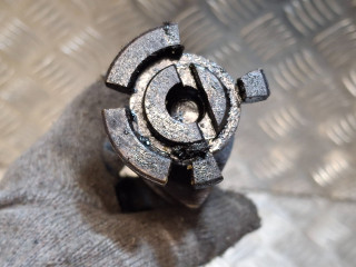 распредвал Chevrolet Cruze 1 поколение (2009 - 2012), 1.8 л., F18D4, бензин, 55561748