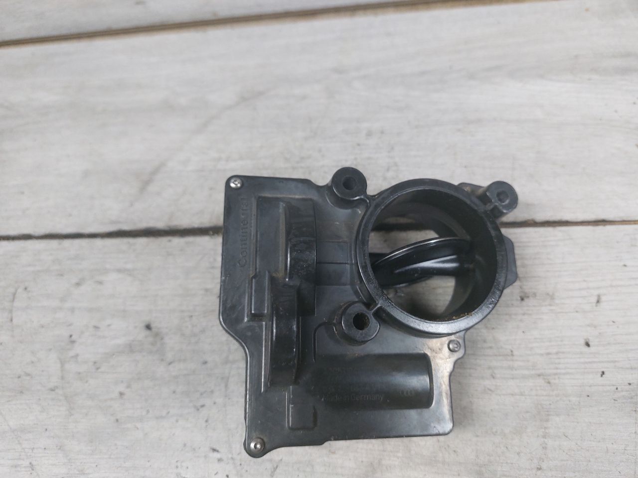 заслонка дроссельная Volkswagen Golf 5 поколение (2003 - 2009), 1.4 л., BLG, бензин, 03C128063A, A2C53104475, 03C128063B - фото №1