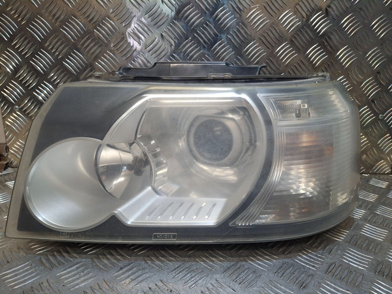 фара левая Land Rover Freelander 2 поколение L359 (2006 - 2010), LR008805 - фото №1