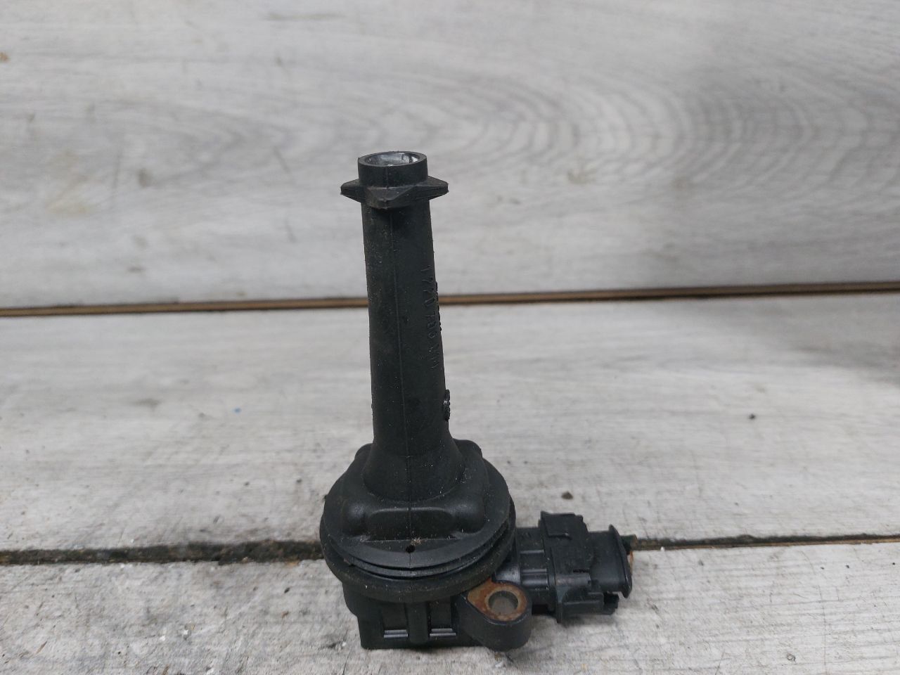 катушка зажигания Volvo XC90 1 поколение (2002 - 2006), 2.5 л., бензин, 30713416, 0221604001 - фото №1