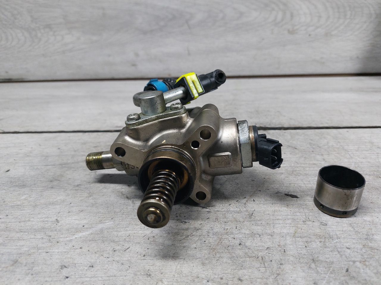 ТНВД Mazda CX-7 1 поколение (2006 - 2009), 2.3 л., L3-VDT, бензин, L3K91335ZC - фото №1