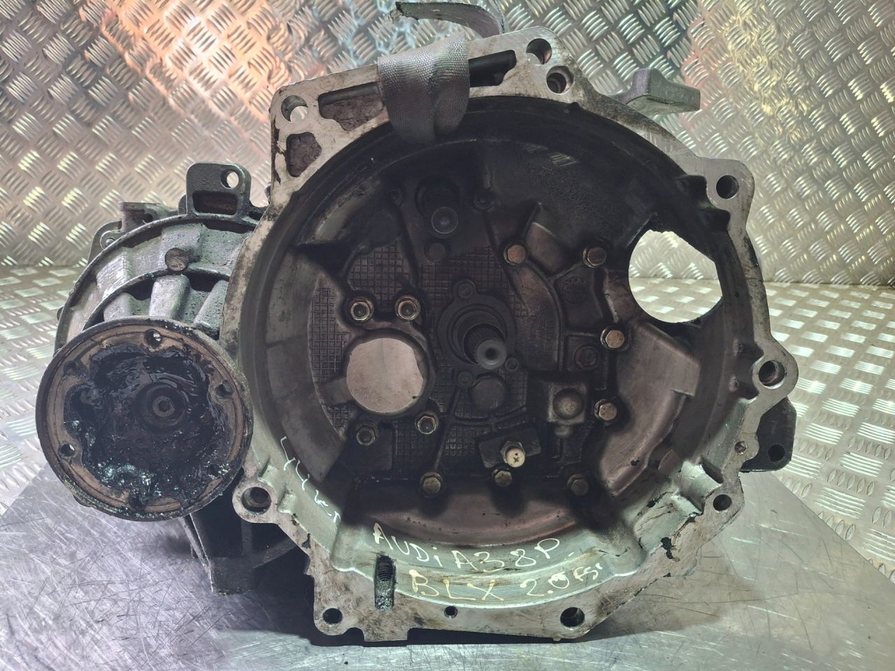 КПП механическая (МКПП) Volkswagen Passat B6 (2005 - 2010), 2.0 л., МКПП, 02S300046M, JYL, KVZ, MUH, GXV, JCP, MQ250, 02S300047E - фото №1