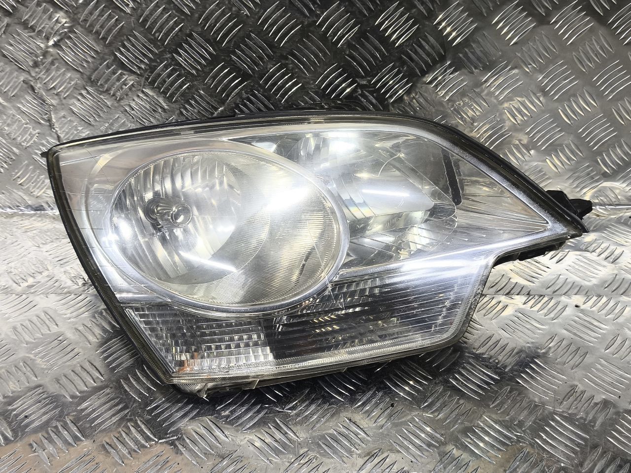 фара правая Opel Antara 1 поколение (2006 - 2011), 96699882 - фото №1