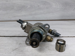 ТНВД Volkswagen Golf 6 поколение (2008 - 2012), 1.4 л., TSI, CAXA, бензин, 03C127026D, 03C127026C, 03C127026M, 03C127026J, 03C127026E, 03C127026R, 03C127026P