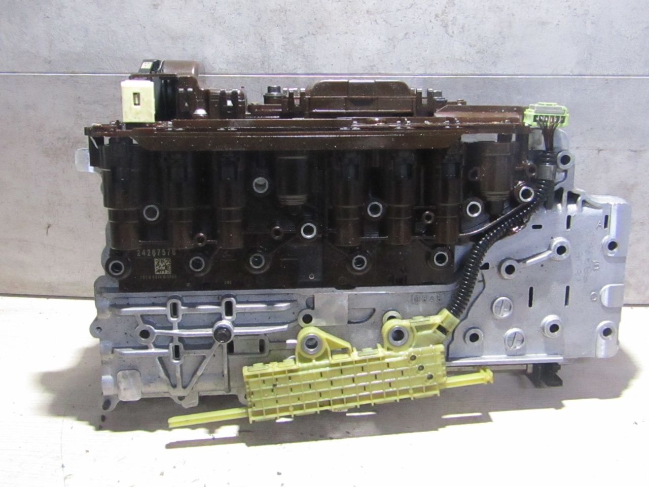 гидроблок АКПП Chevrolet TrailBlazer 2 поколение (2012 - 2025), 2.8 л., LWH, дизель, 24267576, 24251431, 24240952, 96043397, 24240957 - фото №1