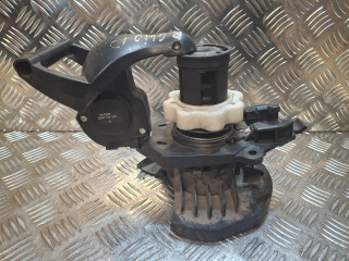 крепление запаски Renault Clio 3 поколение 2006, 7701209284