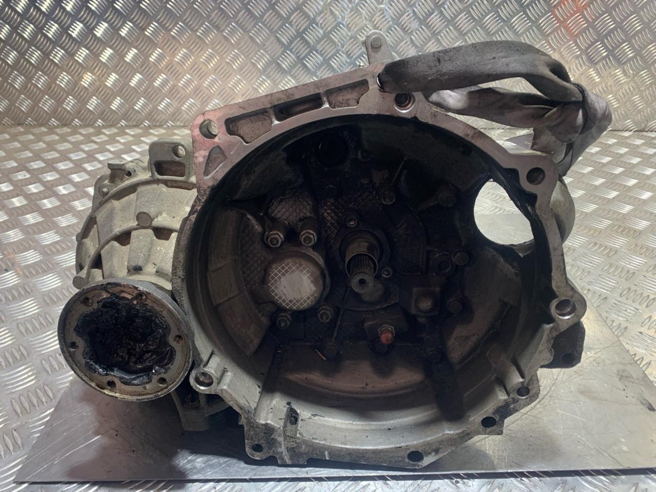 КПП механическая (МКПП) Volkswagen Passat B6 (2005 - 2010), 2.0 л., МКПП, 02S300046M, JYL, KVZ, MUH, GXV, JCP, MQ250, 02S300047E - фото №1