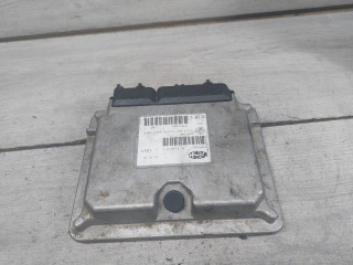 блок управления двигателем Fiat 500 2 поколение (2008 - 2015), 1.2 л., 169 A4.000, бензин, робот, 51879261