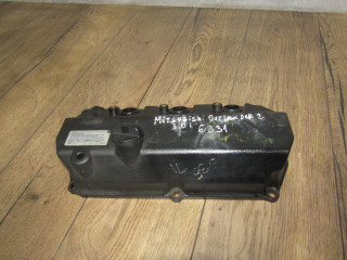 клапанная крышка Mitsubishi Outlander 2 поколение [рестайлинг] (2009 - 2012), 3.0 л., 6B31, бензин, 1035A943