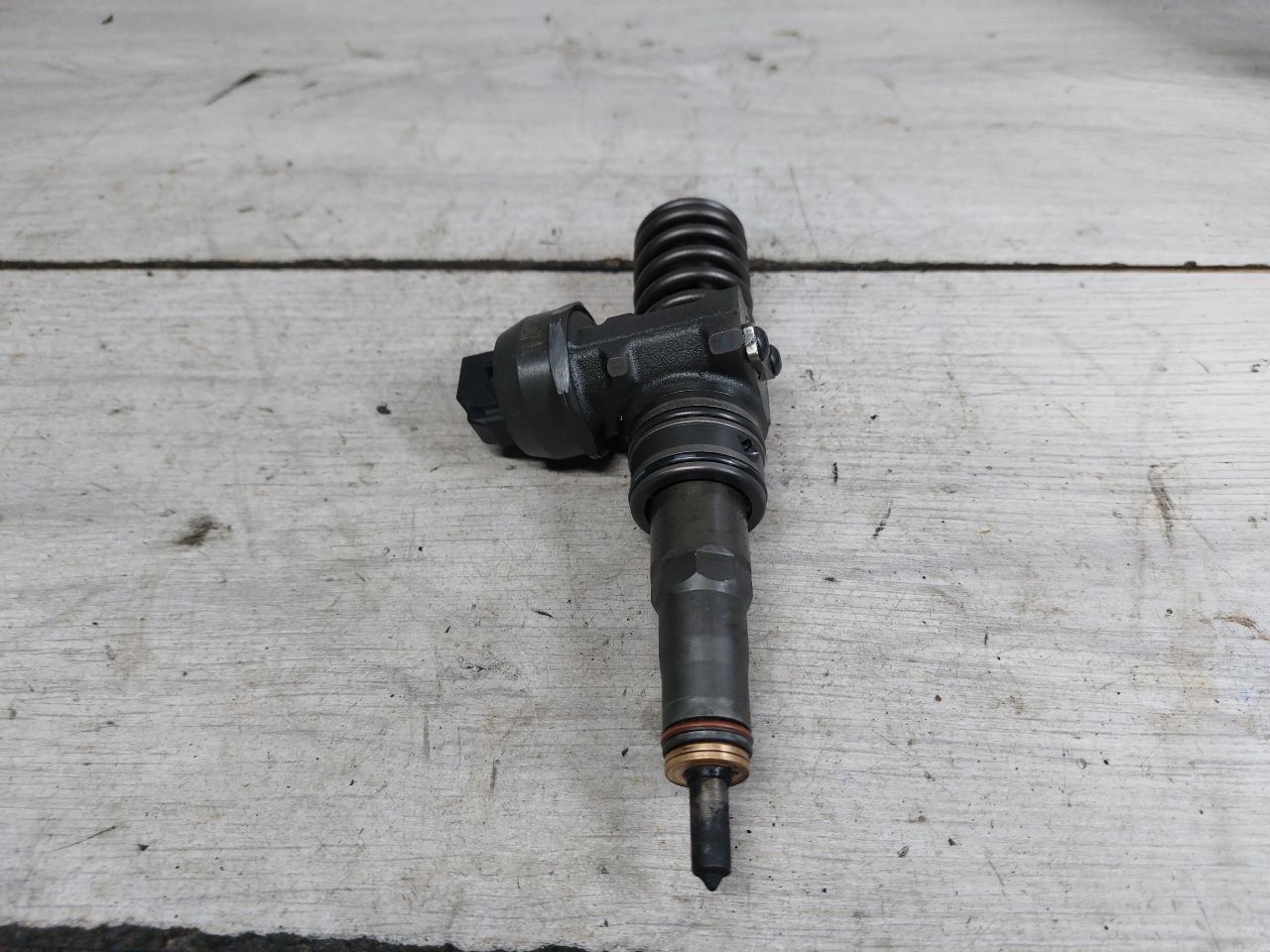 форсунка Volkswagen Transporter T5 (2003 - 2009), 2.5 л., TDi PD, BNZ, дизель, 070130073R, 0414720310 - фото №1