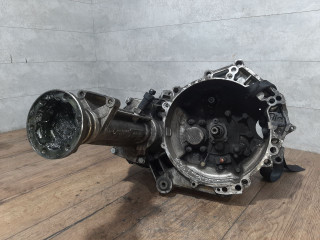 КПП механическая (МКПП) Volkswagen Transporter T4 (1990 - 2003), 2.0 л., AAC, бензин, EVV, 02B300047H, 02B300047C, DQJ, DCV