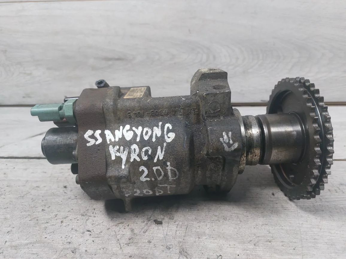 ТНВД SsangYong Actyon 1 поколение (2005 - 2012), 2.7 л., D27DT, дизель, 6650700401 - фото №1