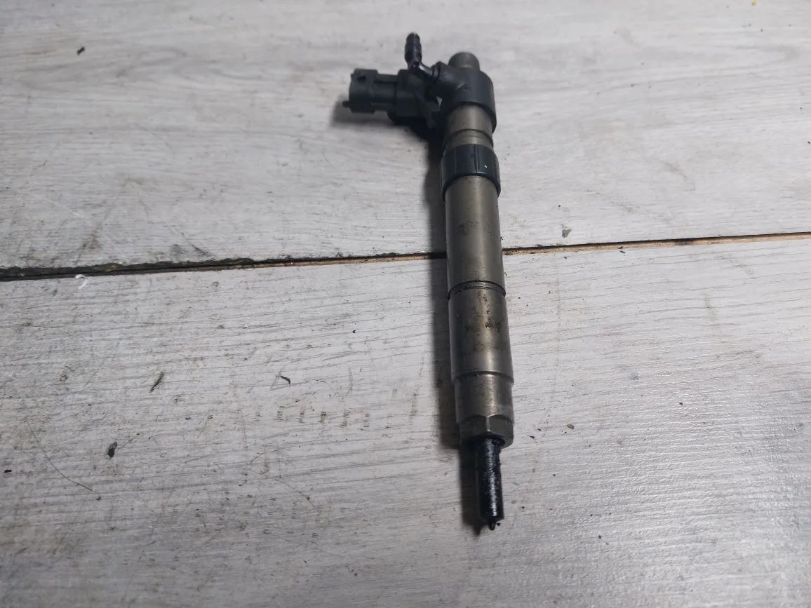 форсунка Peugeot 4007 1 поколение (2007 - 2012), 2.2 л., дизель, 9659228880, 0445115025 - фото №1