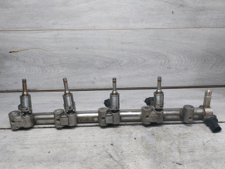 топливная рампа Ford Mondeo 4 поколение [рестайлинг] (2010 - 2015), 2.0 л., TNBA, бензин, 5255373, 5159029, CJ5E9F797BE, 0261555113, 0261500147, 5158969, BB5E9F797BC, 0261555115, 0261555181, CJ5E9F797BG, AG9E9F797AB