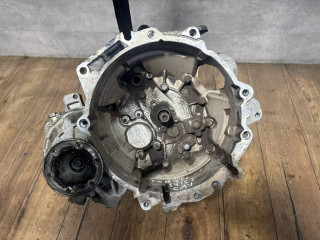 КПП механическая (МКПП) Volkswagen Golf 6 поколение (2008 - 2012), 1.4 л., TSI, CAVD, бензин, МКПП, передний привод, 02S300046P, KWB