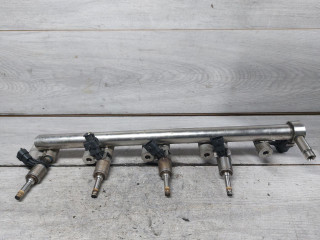 топливная рампа Ford Mondeo 4 поколение [рестайлинг] (2010 - 2015), 2.0 л., TNBA, бензин, 5255373, 5159029, CJ5E9F797BE, 0261555113, 0261500147, 5158969, BB5E9F797BC, 0261555115, 0261555181, CJ5E9F797BG, AG9E9F797AB