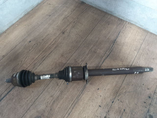 полуось передняя правая (приводной вал, ШРУС) Volvo V40 2 поколение (2012 - 2016), 2.0 л., D4204T14, дизель, 31325963, 36012679