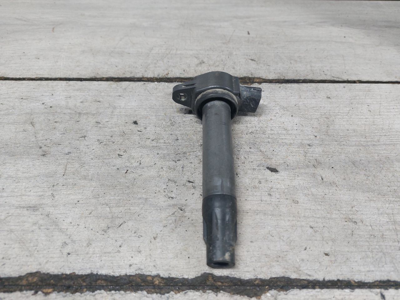 катушка зажигания Mitsubishi Outlander 2 поколение (2005 - 2010), 2.4 л., 4B12, бензин, 1832A016, FK0320 - фото №1