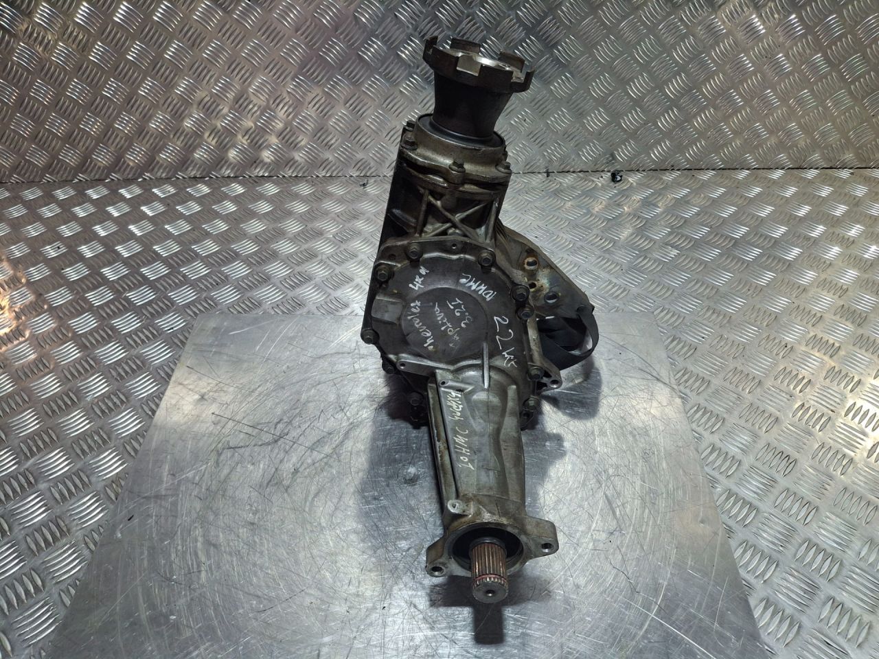 раздаточная коробка Chevrolet Captiva 1 поколение (2006 - 2011), 3.2 л., 10 HM, бензин, АКПП, 24254153, 24246664, 24240427, 24244572, 24257134, 24241100 - фото №1