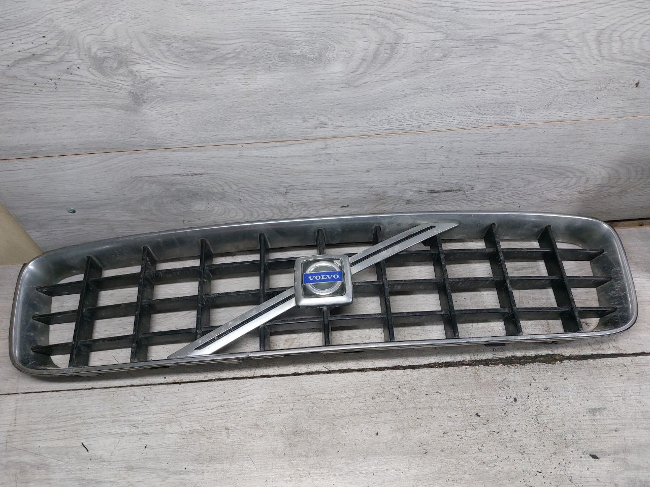 решетка радиатора Volvo XC90 1 поколение (2002 - 2006), 8620641, 30678983 - фото №1