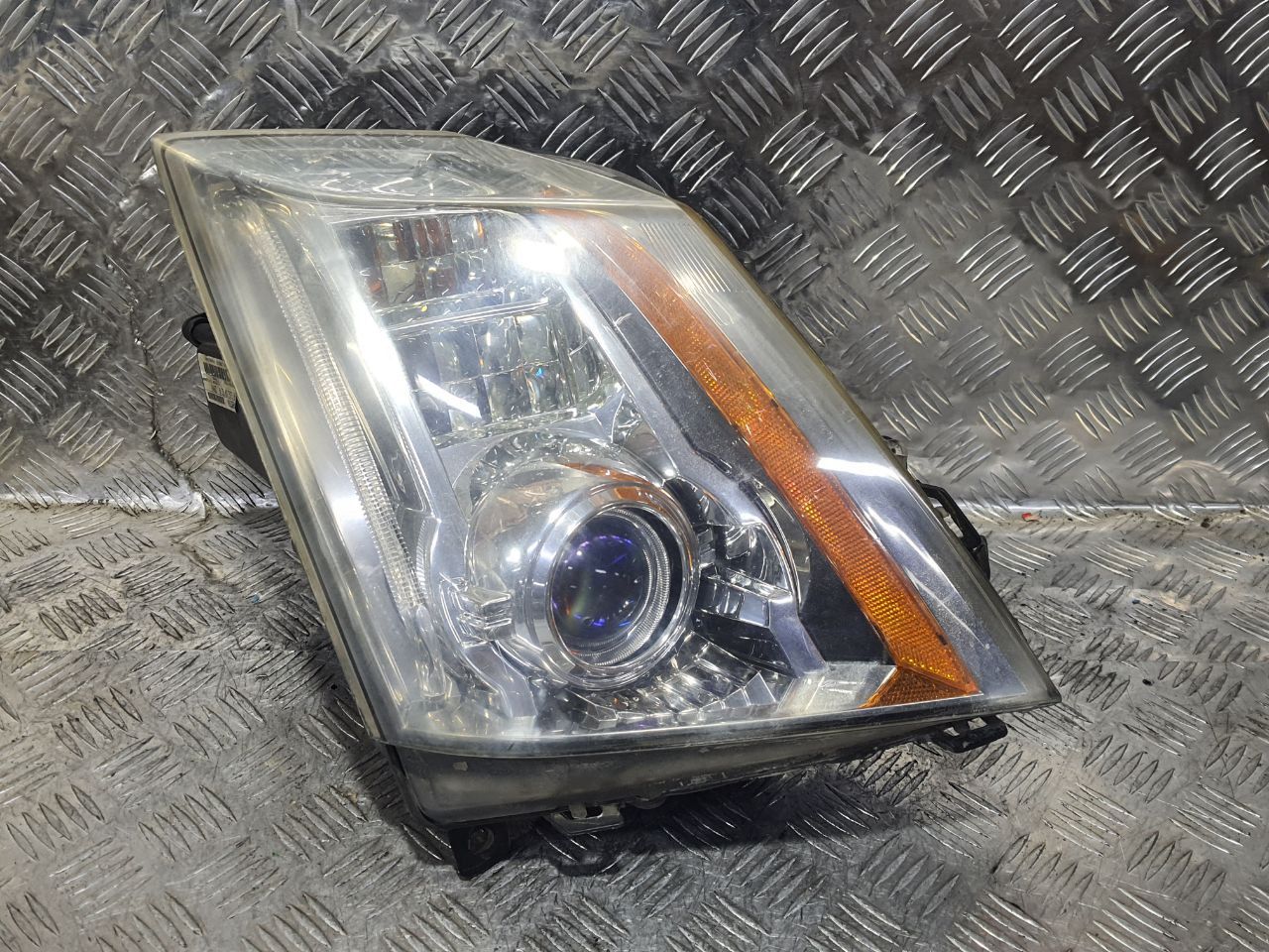 фара правая Cadillac CTS 2 поколение (2007 - 2014), 25897364 - фото №1