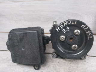 насос гидроусилителя руля Mercedes-Benz M-Класс W163 [рестайлинг] (2001 - 2005), 3.2 л., M 112.942, бензин, 0034666401