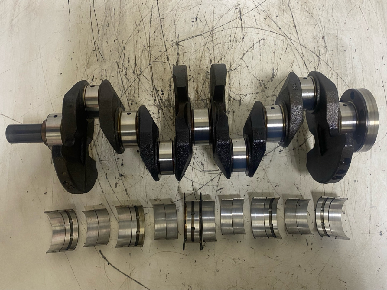 коленвал Mazda 3 BK (2003 - 2005), 2.0 л., LF-DE, бензин, 1S7GCF - фото №1