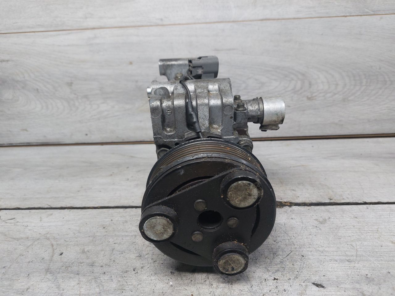 компрессор кондиционера Mazda CX-7 (2006 - 2009) | 17/4-2492