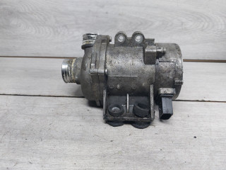 помпа BMW 3 серия E90/E91/E92/E93 (2004 - 2010), 3.0 л., N52 B30, бензин, 11517521584, 11517586924, 7586924, 702851200, 11517545201
