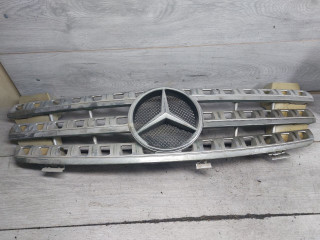 решетка радиатора Mercedes-Benz M-Класс W164 (2005 - 2008)
