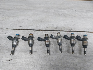 форсунка Cadillac SRX 2 поколение (2010 - 2013), 3.0 л., LF1, бензин, 12629927