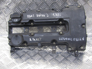 клапанная крышка Opel Astra J (2009 - 2012), 1.4 л., A 14 NET, бензин, 55573746, 55561426