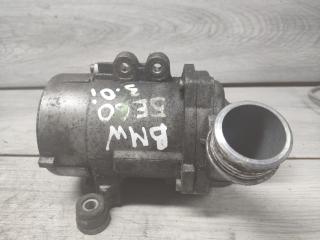 помпа BMW 3 серия E90/E91/E92/E93 (2004 - 2010), 3.0 л., N52 B30, бензин, 11517521584, 11517586924, 7586924, 702851200, 11517545201